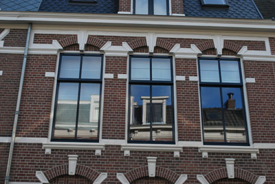Kunststof kozijnrenovatie antraciet Haarlem - Atelier Termaaten - Kozijn,  Ramen en deuren, Houten kozijnen